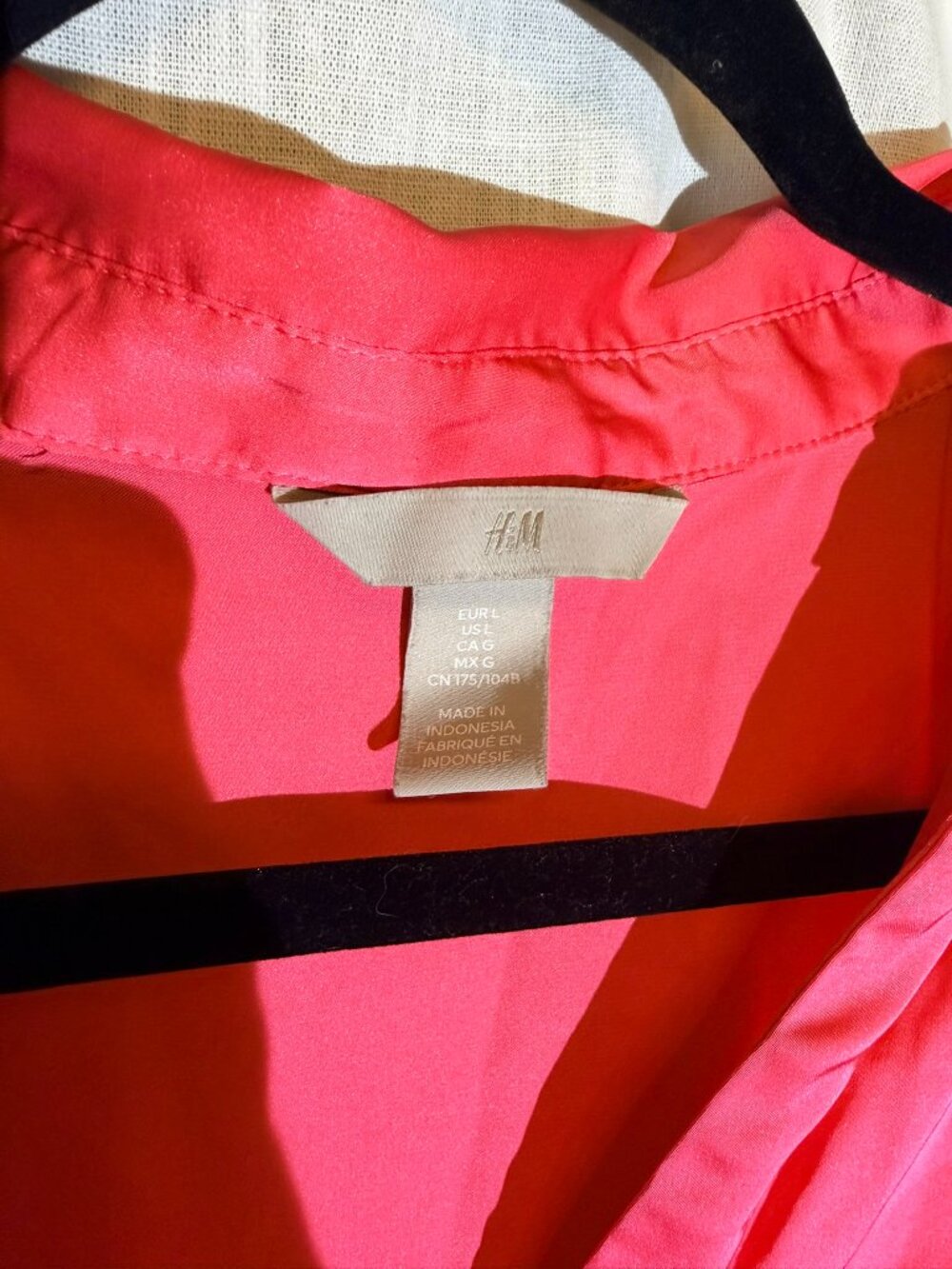 H&M Satin Button-Front Blouse – Size Large - Picture 5 of 11